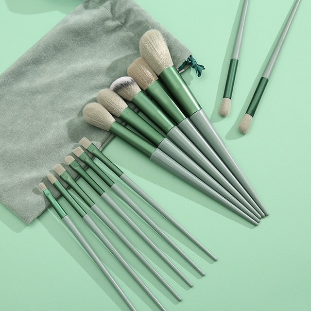 13 Piece Makeup Brush Set